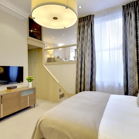 Claverley Court Apartments Knightsbridge-3